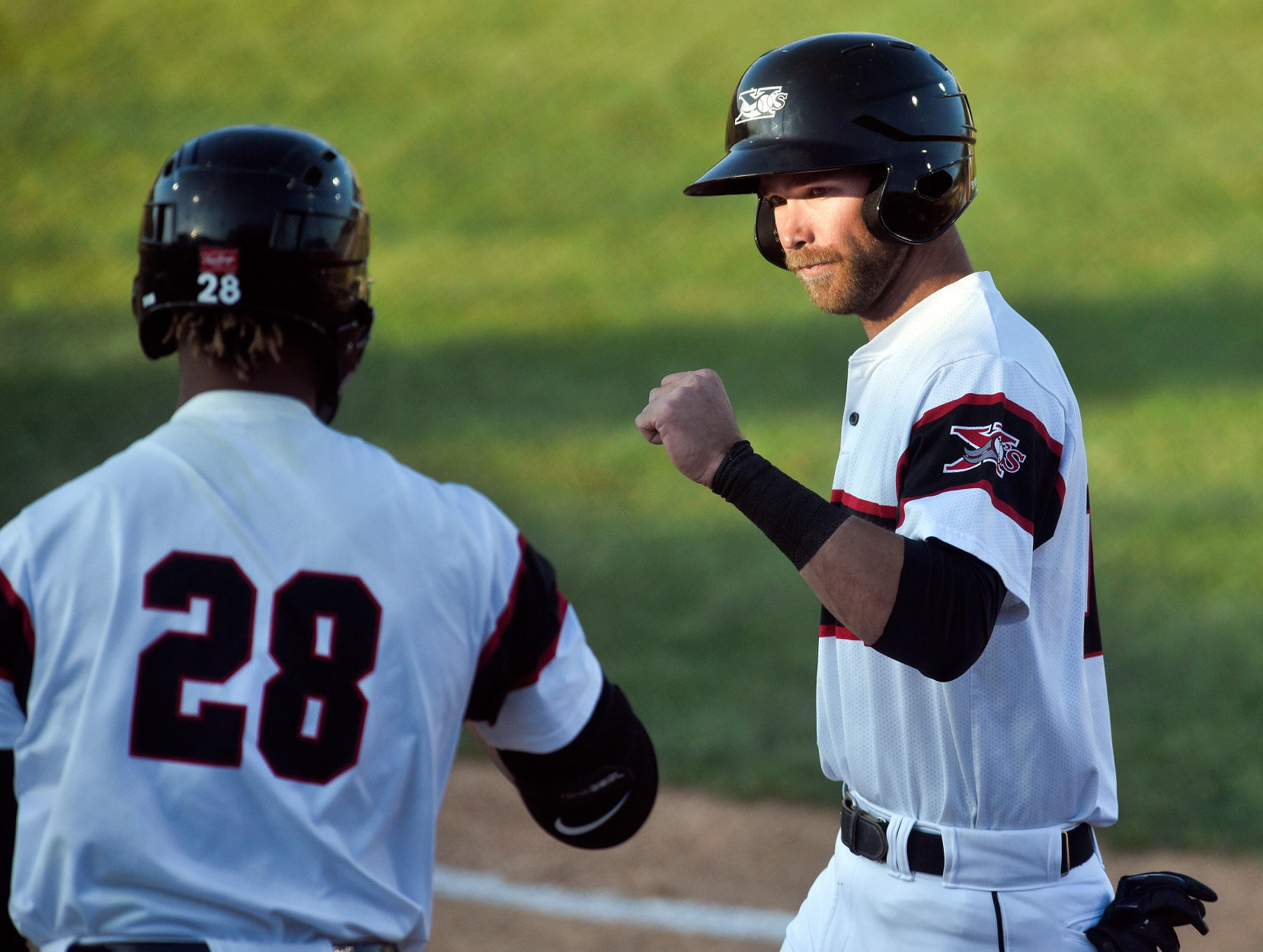 Baseball Sioux City Explorers vs. Lincoln Saltdogs